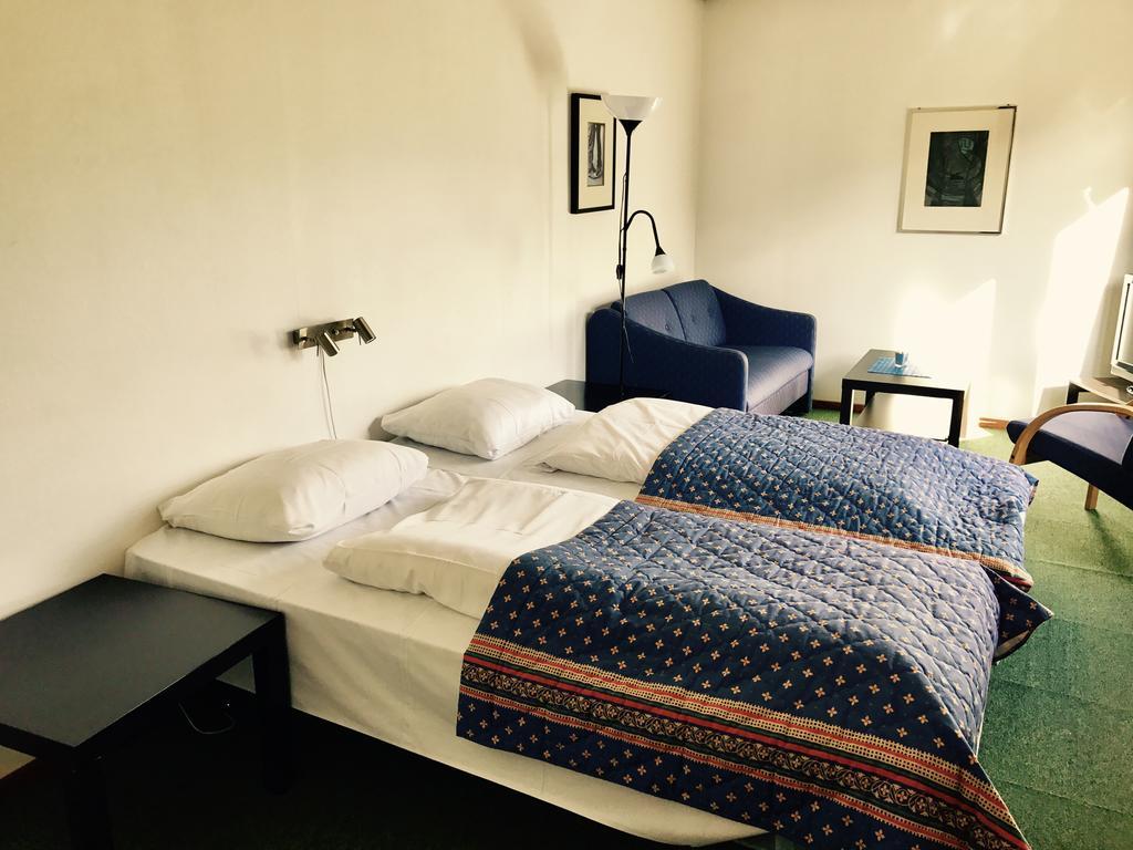 Sodorp Gjestgivergard Motell Vinstra Exterior foto